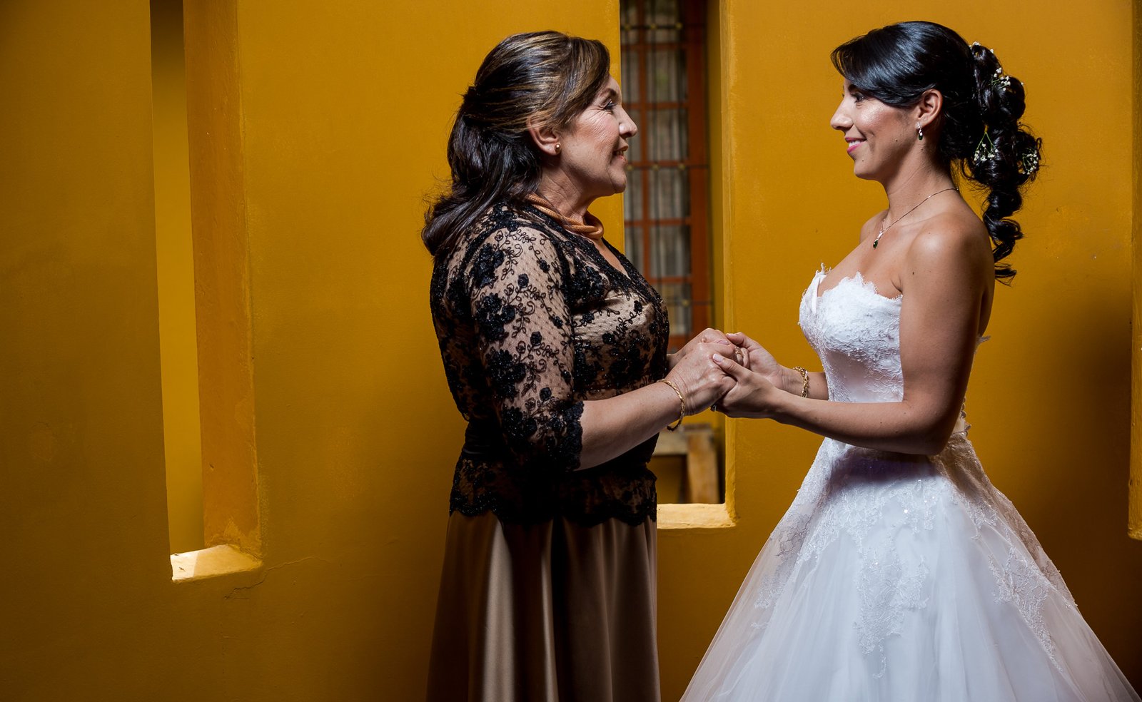 Fotógrafos-de-bodas-en-Colombia-Angela-y-Antonio-21 ANGELA Y ANTONIO