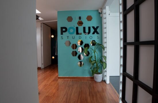 polux-studios-recepcion-4-550x360 Estudio de Grabación en Bogotá