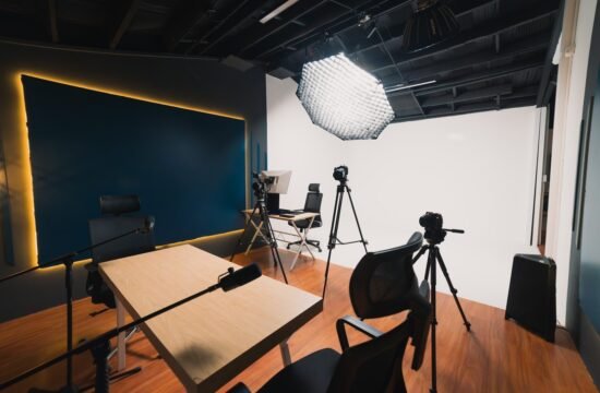 polux-studios-set-estudio-13-2-550x360 Estudio de Grabación en Bogotá